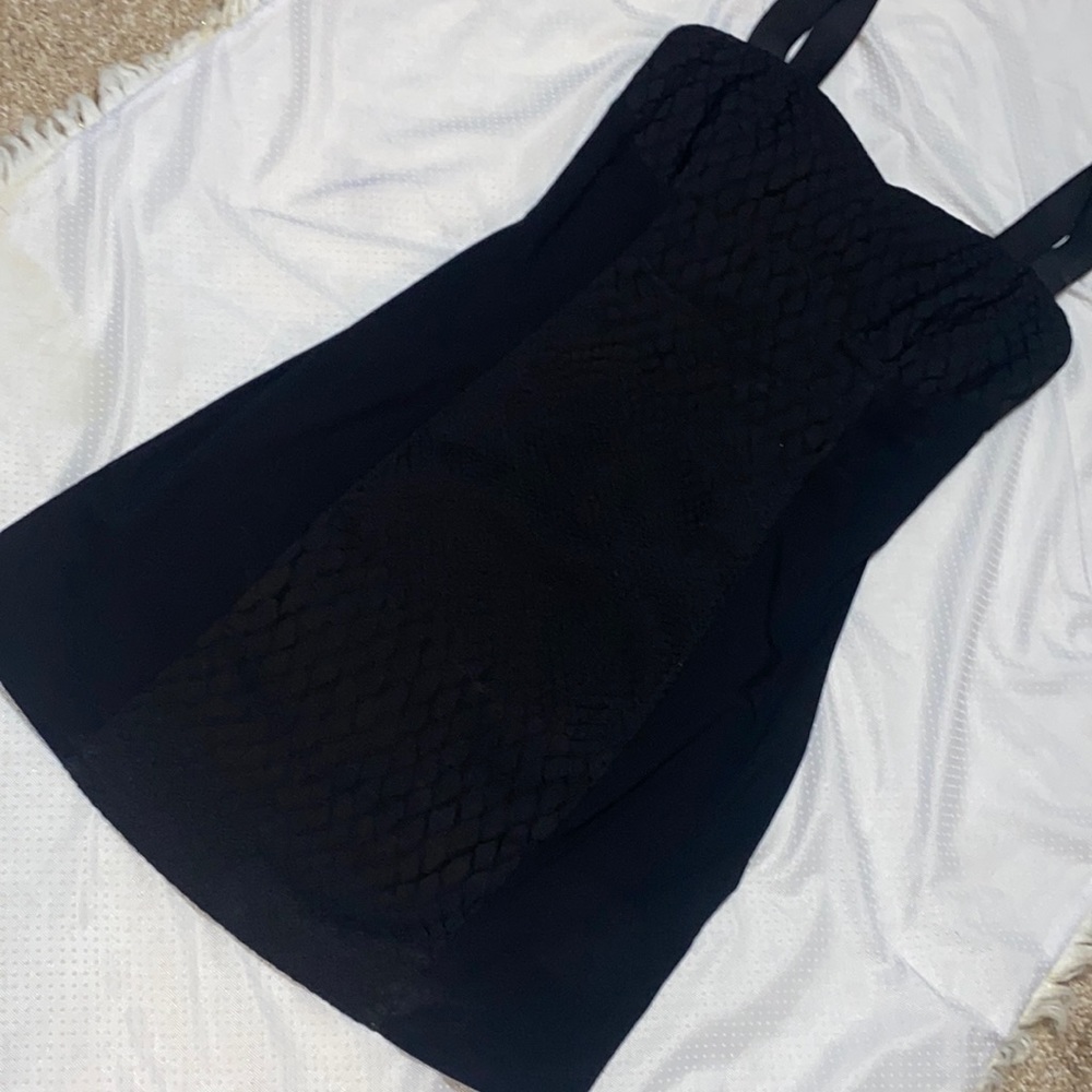 Little black dress - Picture 2 of 9